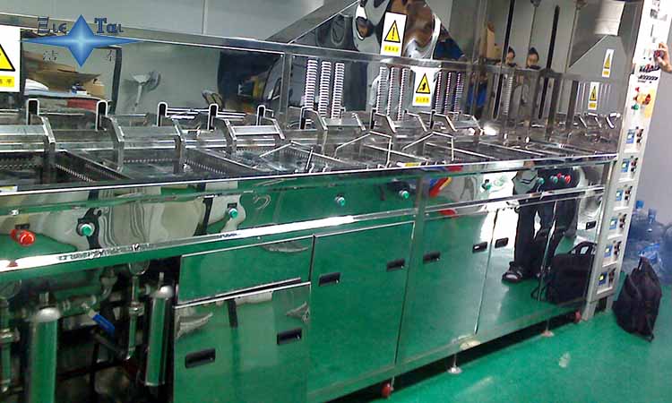 塑膠模具臟了怎么洗?用超聲波清洗機輕松搞定殘留物 塑膠模具臟了怎么洗?用超聲波清洗機輕松搞定殘留物