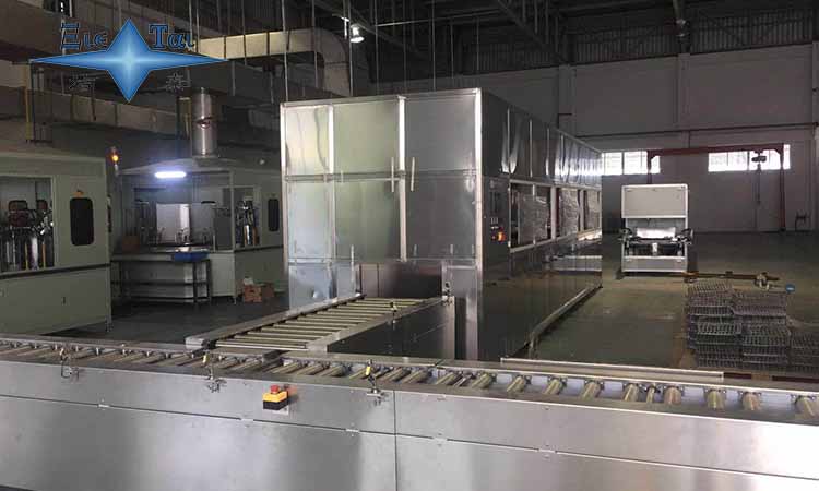 想購(gòu)買超聲波清洗機(jī)該如何選擇? 想購(gòu)買超聲波清洗機(jī)該如何選擇?