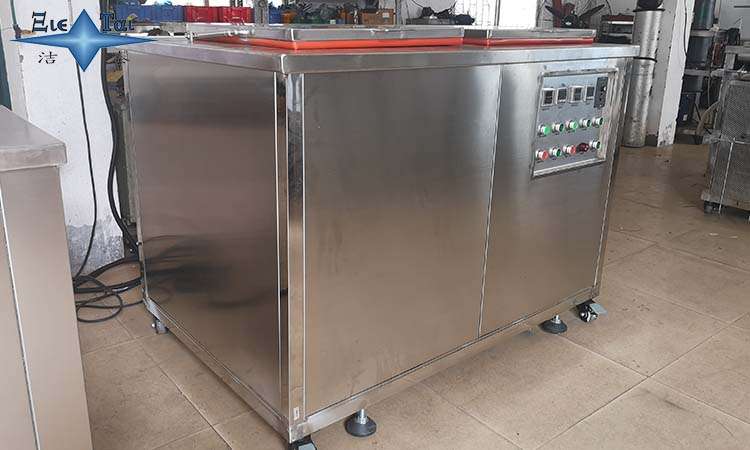 簡要分析超聲波清洗設(shè)備在醫(yī)用的使用方法