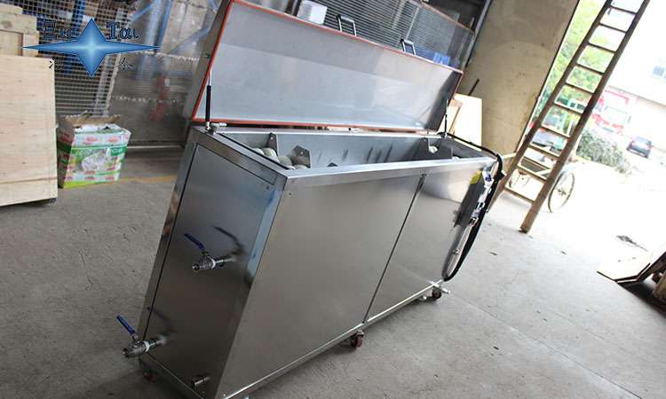 超聲波清洗設(shè)備的環(huán)保特點(diǎn)：可持續(xù)清洗解決方案