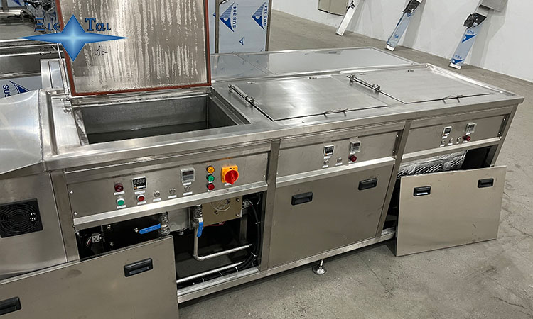 深入了解超聲波清洗機(jī)定制:滿足特殊清洗需求的解決方案 深入了解超聲波清洗機(jī)定制:滿足特殊清洗需求的解決方案